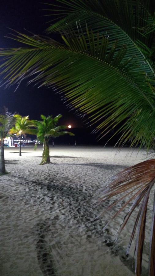 ReCanto Bessa Praia Grande Prédio frente Praia Esterno foto